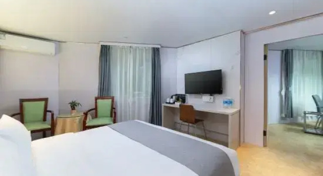Люкс Xingshiguang Hotel (Dongguan Hengli Branch)