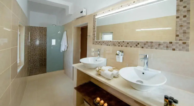 Апартаменты с 2 комнатами Emerald Dream House