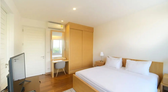 Номер Standard Пентхаус с балконом и с видом на воду The Gallery Khao Yai Hotel and Residence - SHA Plus