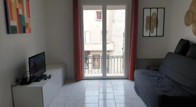 Студия Studio tout confort centre ville - Balcon, Clim, TV, Wifi