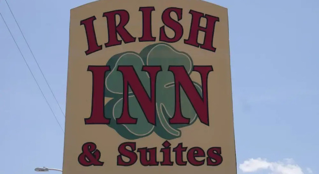 Irish Inn and Suites, Забронировать Отель Отели Малшу с парковкой, Парковка