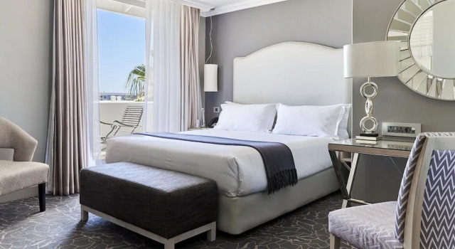 Двухместный номер Deluxe Queen Victoria Hotel by NEWMARK