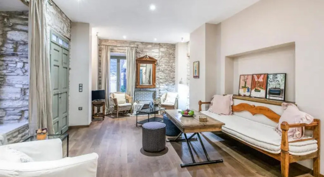 1897 Heritage house 5mins Pythagorio-sea-airport