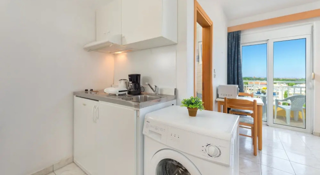 Четырёхместный номер Standard Yiannis Apartments