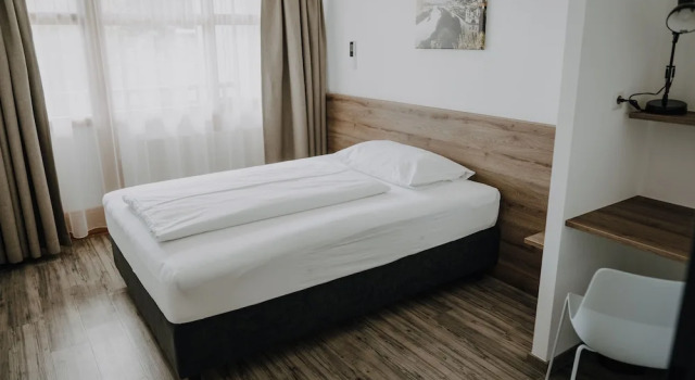 Одноместный номер Standard с балконом и с видом на сад Parkhotel Brunauer