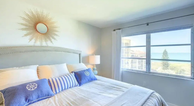 Bay Tree Beach Side, Забронировать Апартаменты/квартира Сиеста-Ки Sarasota Area, рядом с Пляж Turtle Beach