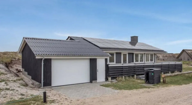 "Lale" - 175m from the sea in Western Jutland, Забронировать Отель Виде-Санне 