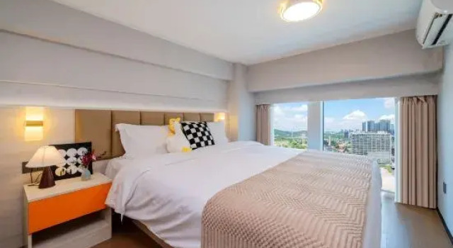 Тент Yuetu Qianbo Homestay (Shunde Overseas Chinese Town Happy Coast Branch)