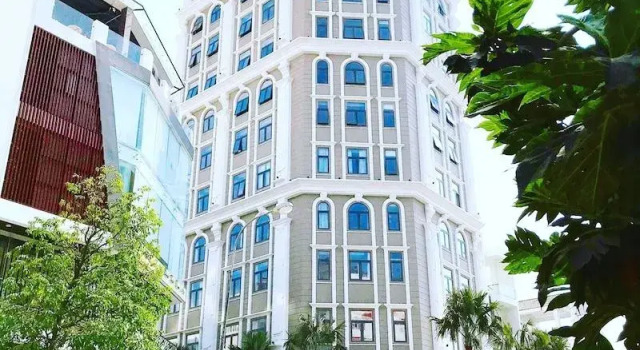 Holiday 2 Hotel