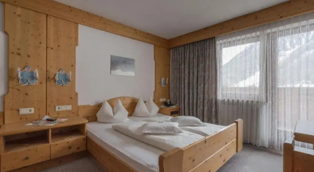 Tauferberg, Rezervați Hotel Umhausen Ötztal