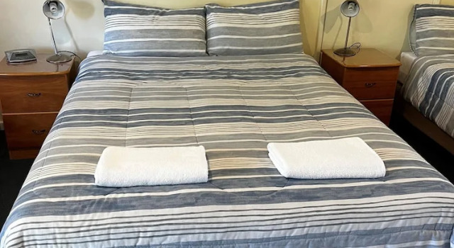 Студия Deluxe Emu Point Motel