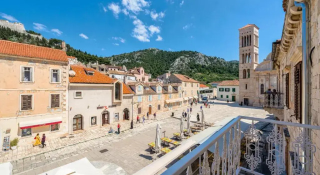 Апартаменты с балконом Apartments Villa Tudor