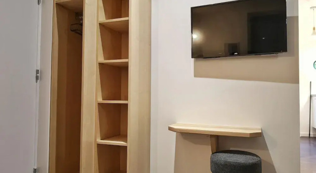 Plum'house Heilmann, Забронировать Отель Отели Мюлуз с парковкой, рядом с Maison Engelmann, Парковка