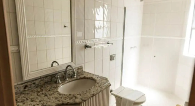 Номер Luxury Hotel Center