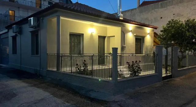 Όμορφη μονοκατοικία με 2 υπνοδωμάτια και τζάκι