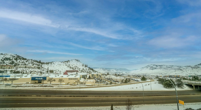 Четырёхместный люкс c 1 комнатой Prestige Kamloops Hotel