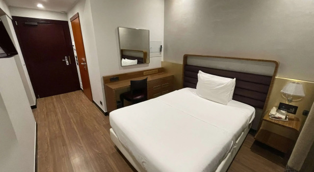 Одноместный номер Standard Sure Hotel by Best Western Turin City Centre