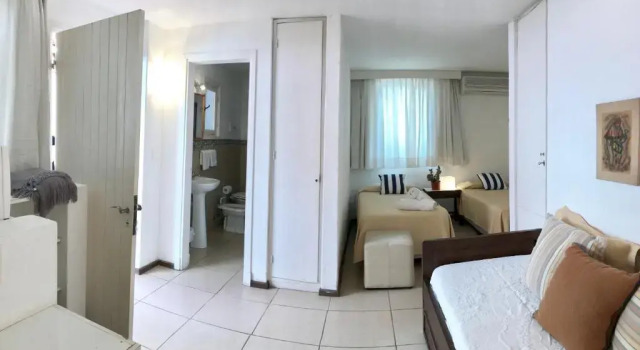 Апартаменты Hotel Dollar