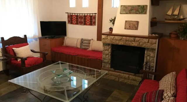 Villa Kazantzakis, Rezerwuj Willa Hotele w Retimno z parkingiem, Parking