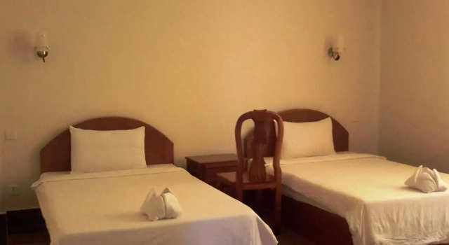 You Heng Guest House, Забронировать Гостевой дом Кампот Phnum Bokor National Park, рядом с Kampot Train Station
