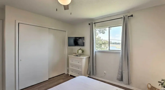 Cozy Hanahan Condo w/ Cooper River Access!
