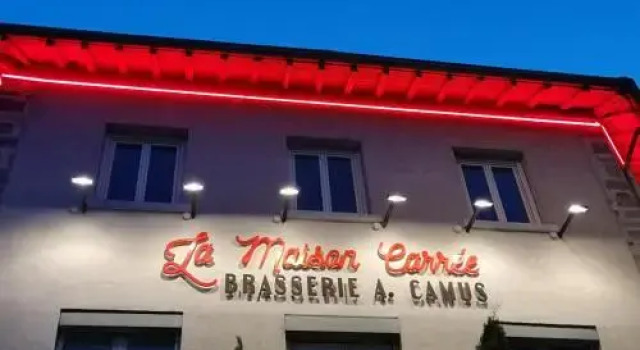 La Maison Carrée, Prenota Hotel Hotel a Alvernia con parcheggio, Parcheggio