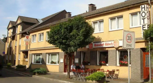 Hotel Rosenhof, Забронировать Отель Керпен Северный Рейн-Вестфалия