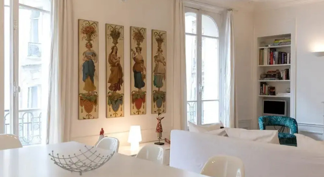 White Sacr I Beautiful 2-bedroom in Montmartre, Забронировать Апартаменты/квартира Париж Иль-де-Франс, рядом с Вокзал Сен-Лазар
