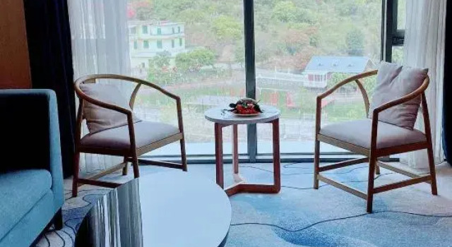 Люкс Kyriad Marvelous Hotel (Guangzhou Baiyun Airport, Huadong)
