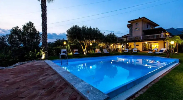 Вилла Villa Alba 12, Emma Villas