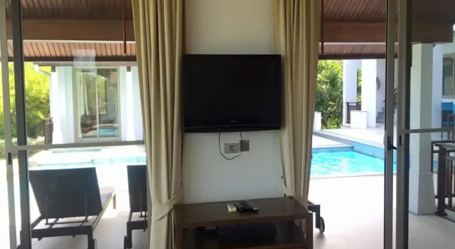 Villa Peak