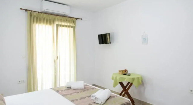 Студия Alexandros Hotel Apartments