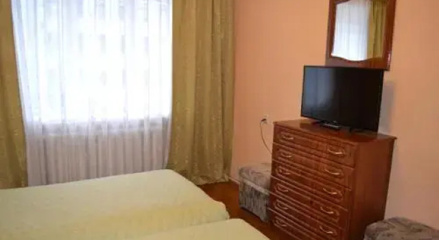 Hotel Ukraina, Book Hotel 3-stjernede hoteller i Poltava, 3*