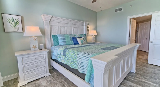 Номер Standard Unit 2304 2 Bedroom Condo by RedAwning