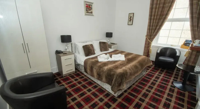 Номер Classic Haughton Arms Hotel