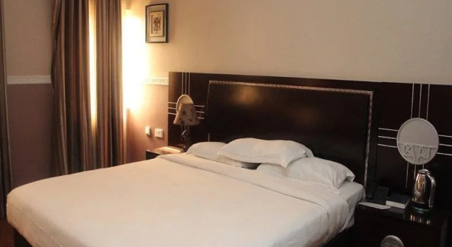 Carat 24 Business Hotel and Suites LTD, Book Hotel Ikeja 