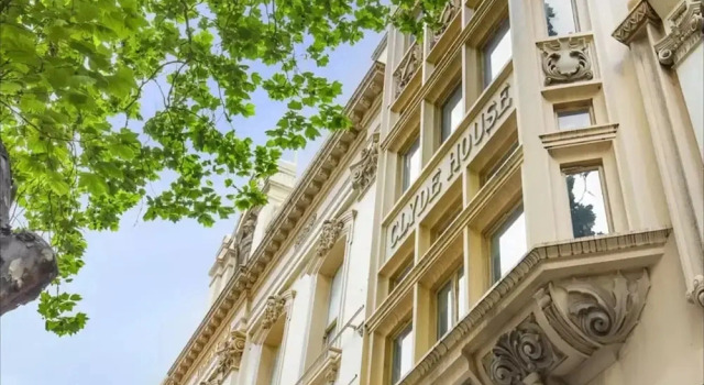 Bright 1-bed Apartment Steps From Collins Street, Забронировать Апартаменты/квартира Мельбурн Melbourne Region, рядом с Fire Services Museum of Victoria
