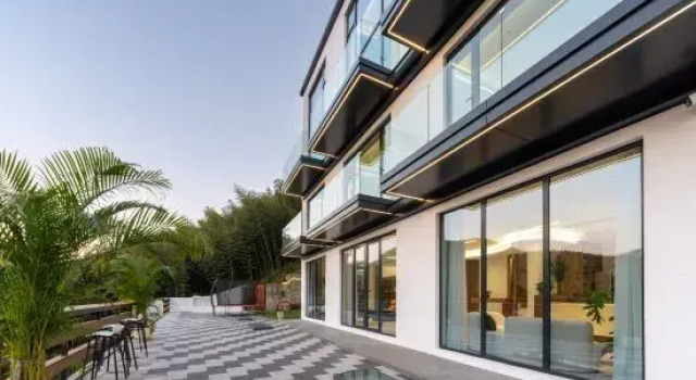 Кровать в общем номере с 6 комнатами Yao Shen Villa