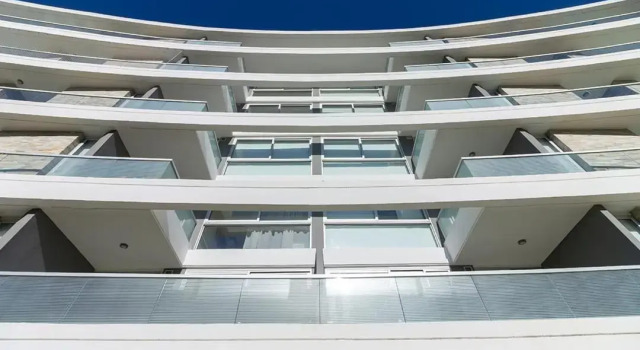 Departamento con terraza propia - Edificio Lumiere Punta del Este, Reserva ahora Hotel Punta del Este 