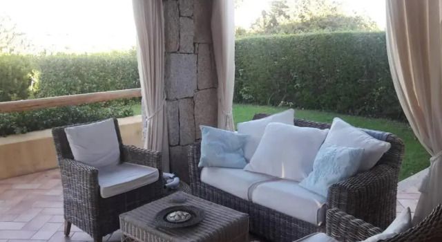 Sunny House a Punta Molara, Book Hotel Hoteller i Punta Molara med parkering, Parkering