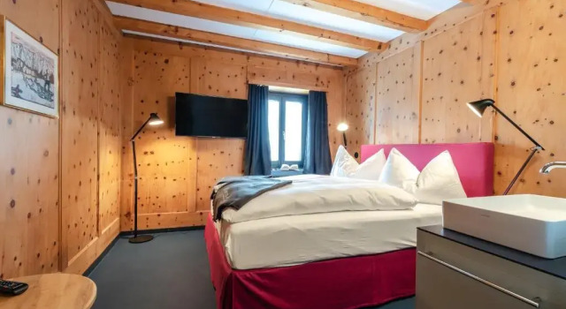 Номер Standard Hotel Piz Mitgel