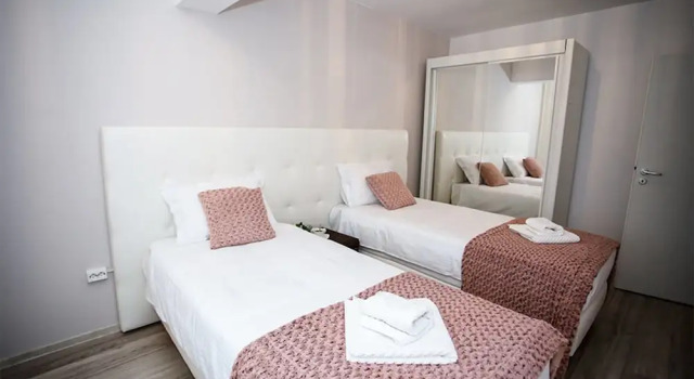 Апартаменты Deluxe Metropolitan Iassium Luxury Suites
