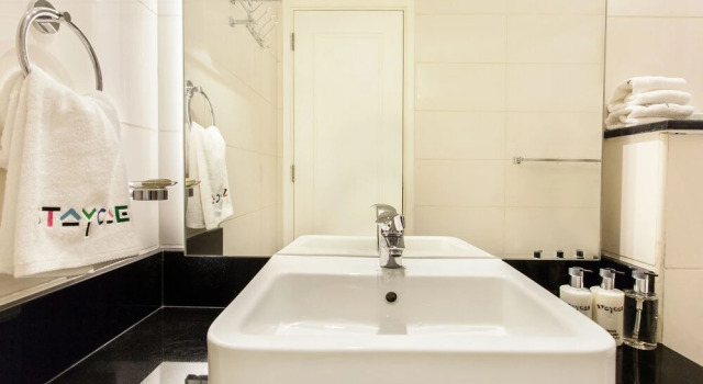 Апартаменты Deluxe Staycae Capital Bay