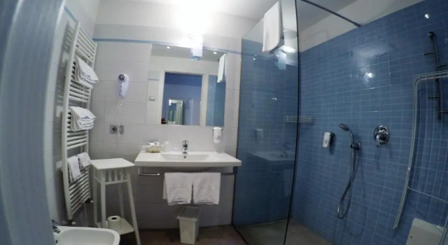 Полулюкс с видом на озеро Tullio Hotel
