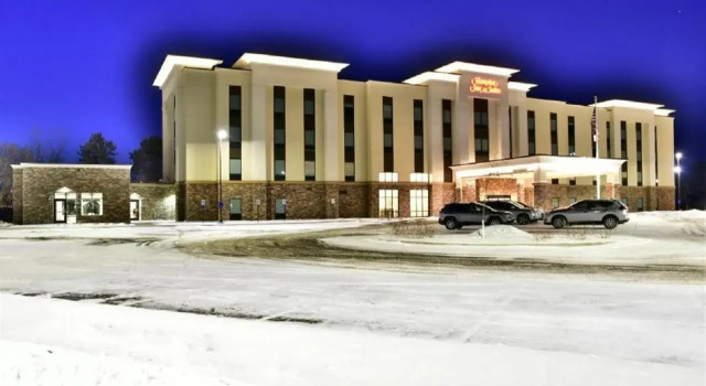 Hampton Inn & Suites Menomonie-UW Stout