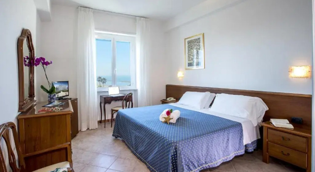 Одноместный номер Standard Grand Hotel Excelsior