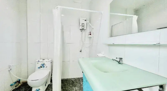 Семейный номер Deluxe с балконом Parichat Bandung Hotel