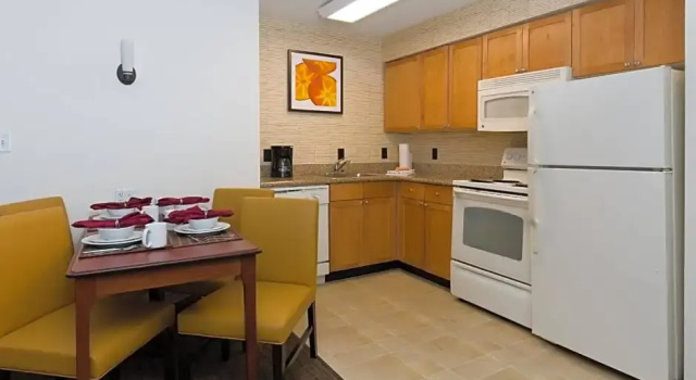 Четырёхместный люкс с 2 комнатами Residence Inn by Marriott Baton Rouge near LSU