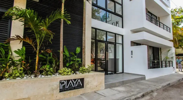 Iplaya by TeAmoPlaya