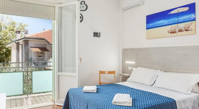 Hotel Nella, Забронировать Отель Отели Чезенатико 3 звезды, 3*